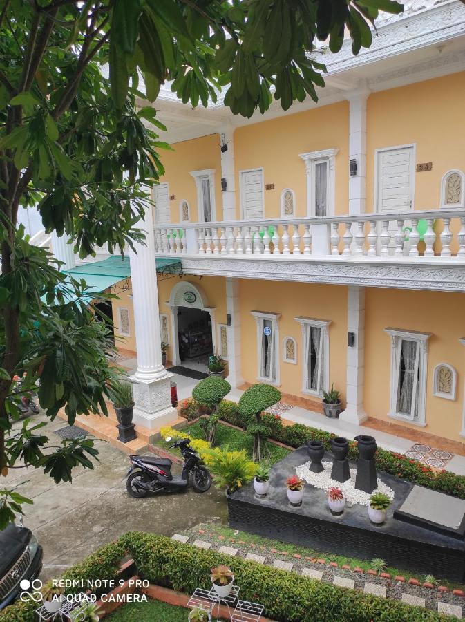 Hotel Nayora Prabumulih Perabumulih Екстериор снимка